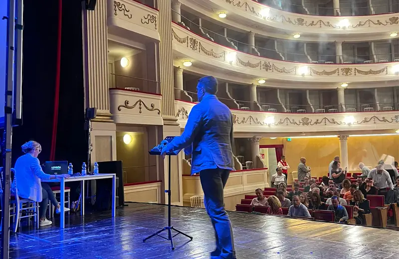 Interpretariato per eventi a Bari, fiere e congressi