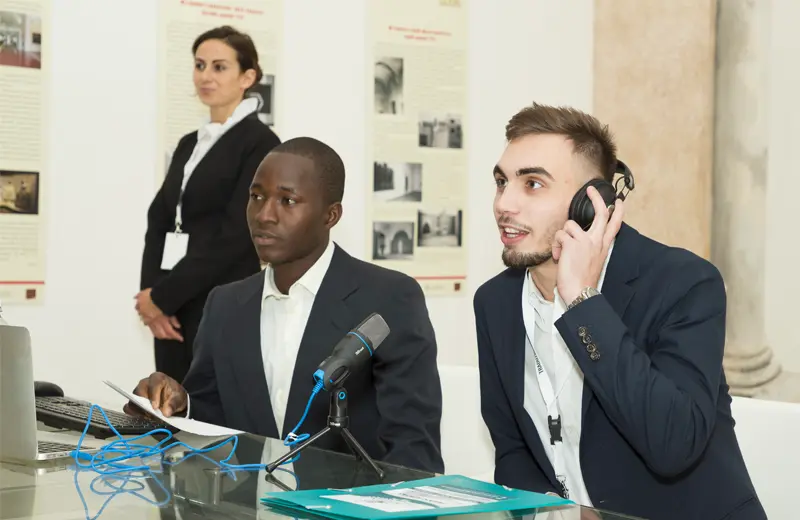 Interpretariato di trattativa a Bari per meeting B2B